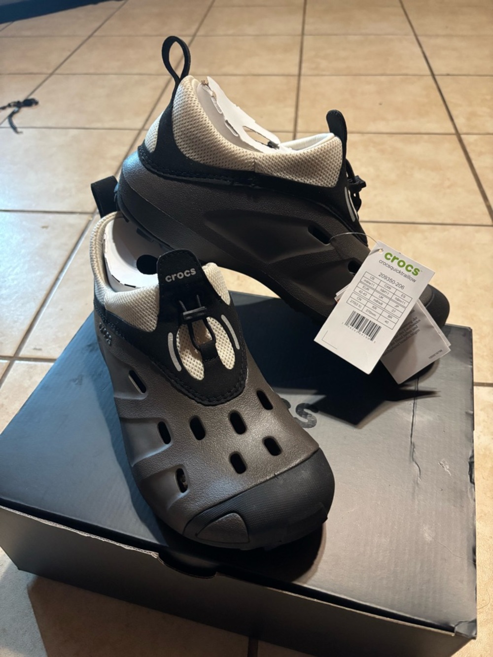 CROCS Men's Dual-Tone Black and White Trail Clog